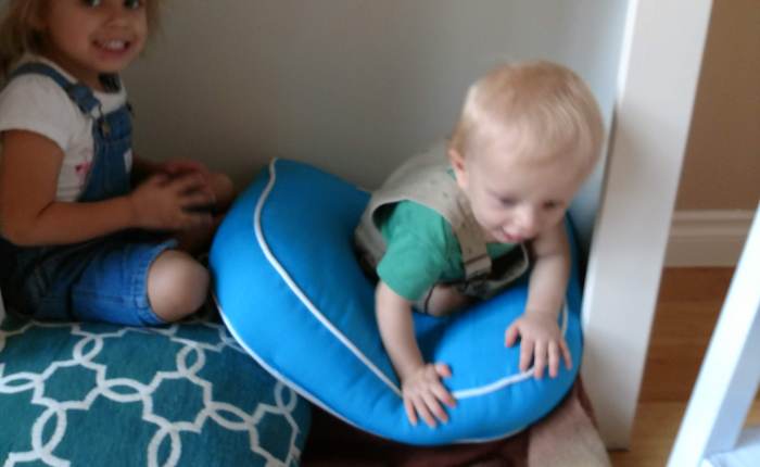 I POSTED AN AD FOR A BABYSITTER ON CRAIGSLIST for $10 an&nbsp;hour